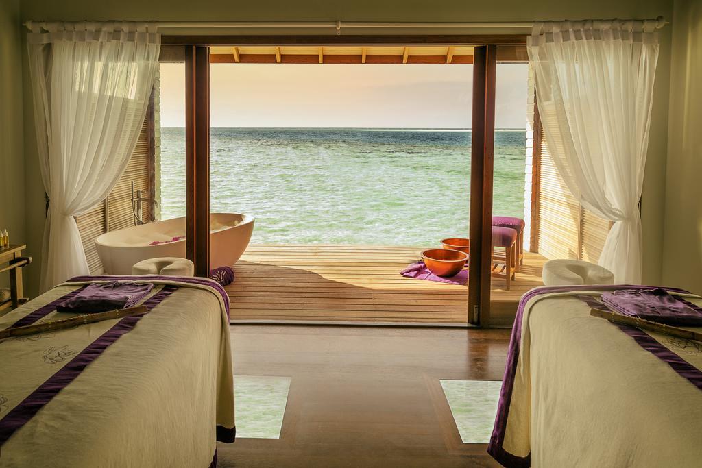 Hurawalhi Island Resort Екстериор снимка